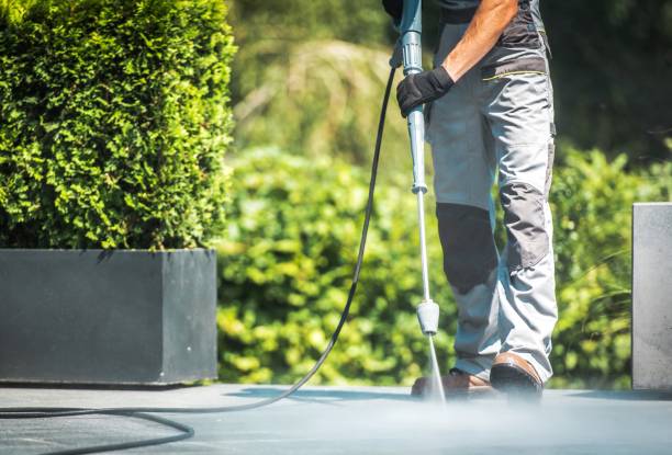 Best Driveway Pressure Washing  in Moses Lake, WA